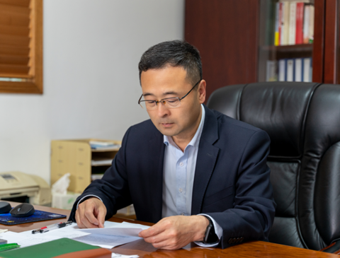 k8凯发科研先锋|张晓伟：环保胶黏剂行业的“胶胶”者